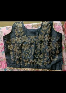 Elegant Contrast Lehenga Choli Set in xl size