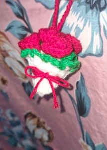 Crochet Rose Bouquet Keychain