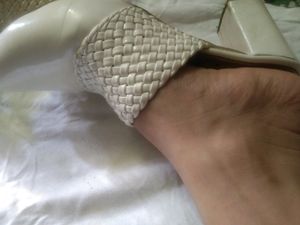 White Heel Women