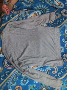 Gray Long Sleeve Graphic Tee