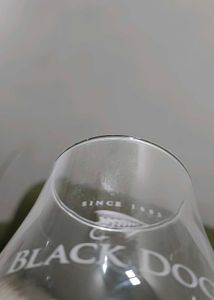 3 Glasses.