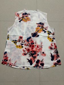 “Rare” Floral Prints Top