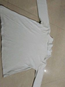 A Sweatshirt Which Is Good In Condition