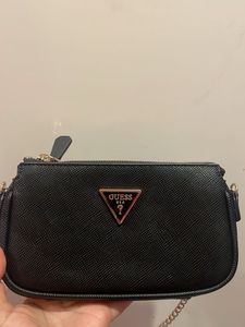 Small Chained Bag😍