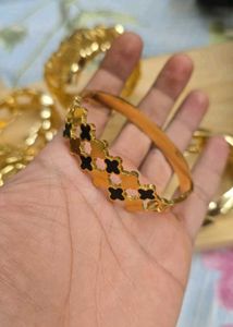 Gold Bracelets - Anti Tarnish 18k - pick one