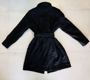 women’s  Black elegant Trench Coat