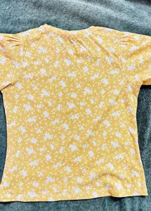 AND Floral Puff Sleeve Top