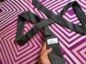 Polka Dot Tie