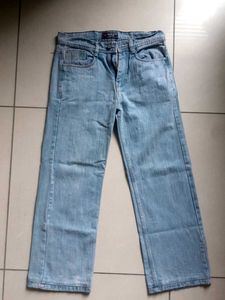Light Wash Denim Jeans