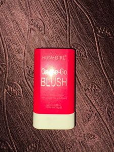 Huda Girl On-the-Go Blush Stick ❤️