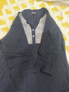 Black Embroidered Tunic Top