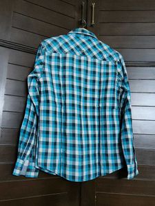 Mufti Men Green Checks Cotton Casual Shirt