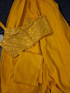 Yellow Kurta Set &amp; Shrug