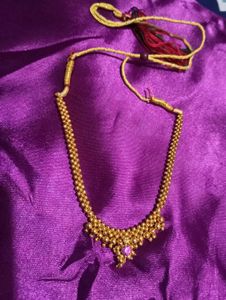 Gold Tone Necklace