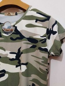 Trendy Classic Buckled Top