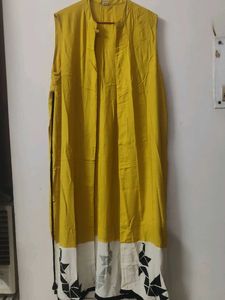 Stylish Kurta Set &amp; Yellow Shrug