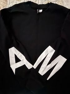H&amp;M Black Graphic Sweatshirt