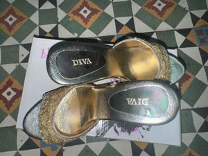 Glamorous Gold Diva Heels