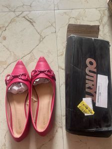 Aldo Pink Ballet Flats - Size UK 7