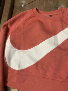 *Offer* Nike Swoosh Cropped Sweatshirt