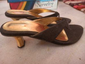 Elegant Black Flats