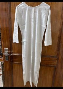 Trendy White straight kurta