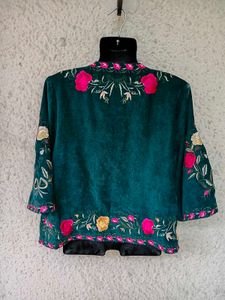 FLORAL EMBROIDERED VELVET JACKET