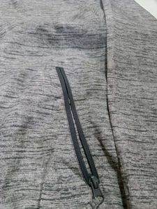 Men Jacket/ Wind Cheater