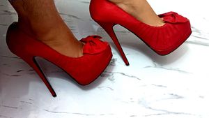 Hot Red Sexy 🔥💋 High Heels Pumps Size 7
