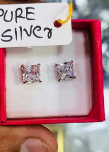 Pure Silver Studs Single Stone 💫