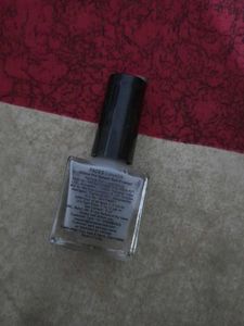 Very Nice Nailpaint Dry In Seconds....