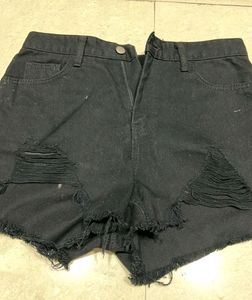 Funky Cute Shorts 💕