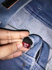Women Fashionable Jeans