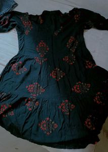 Rahon Frilled Top 👗