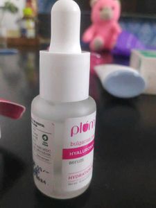 Plum Bulgarian Rose Hyaluronic Acide 2% Face Serum