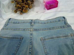 💙💙urbanic Skinny Jeans