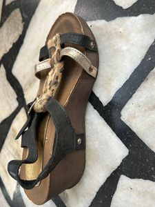 Brown Wedges