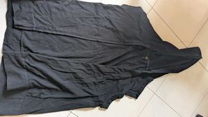 Sleeveless Black Hoodie Unisex