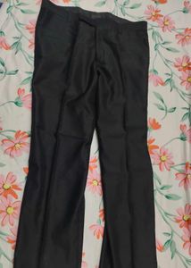 Mens Black Trauzer