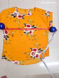 Trendy Yellow T Top/Topper