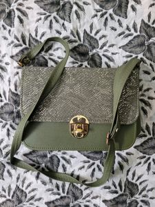 Green Sling Bag