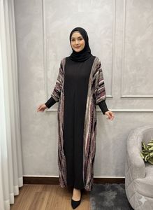 Elegant Stylish Abaya