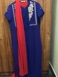 Avaasa Top And Dupatta