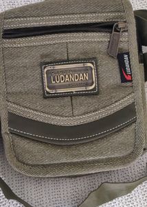 LUDANDAN ORIGINAL UNISEX SLING BAG