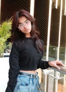 Black Crop Top for Women – Trendy &amp; Stylish