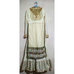 Heavy Net with work dress