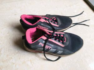 Casual Sports Shoes