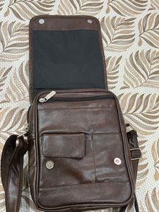 Bravo Clothing Leather Messenger Bag