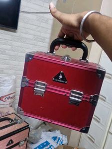 GLADKING Makeup Box