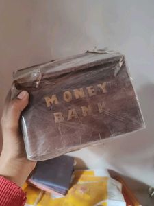 Money Bank Hut
